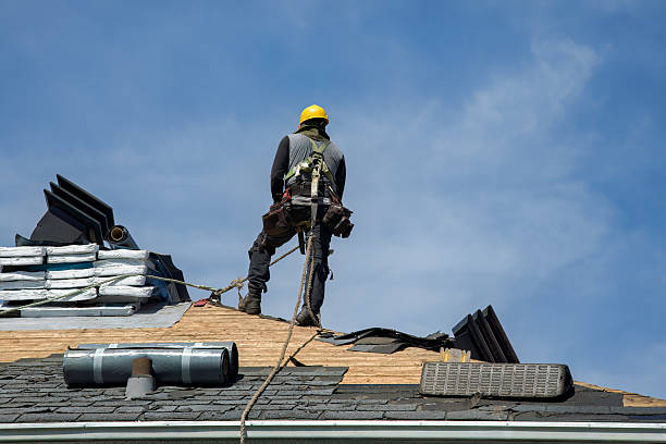 Professional Metal Roofing technician working in Elizabeth, NJ